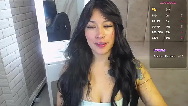 Isabella Collen v online show from 03-17-26, 01:03