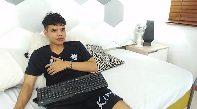 Axel Forte online show from 03-13-25, 12:35