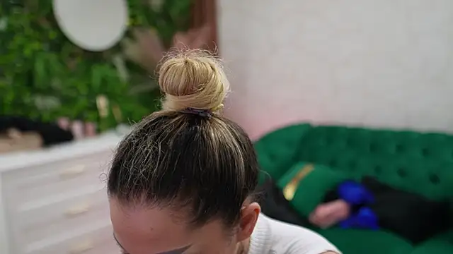 chiara conti online show from 09-12-25, 04:45