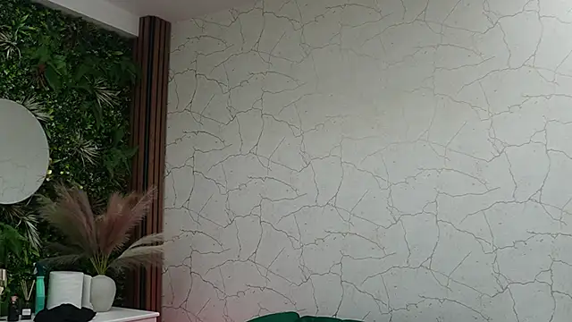 chiara conti online show from 09-19-25, 04:25