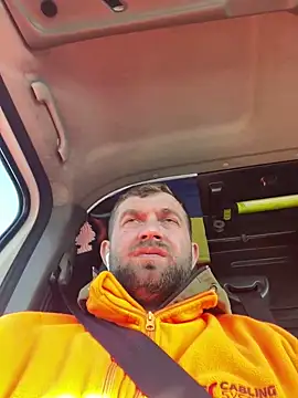 Snapshot of daniel21p chatting on 02-28-25, 03:37 daniel21p online show from 02-28-25, 03:37