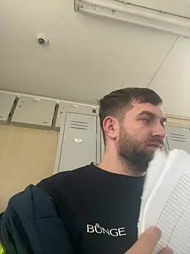 Snapshot of daniel21p chatting on 02-28-26, 08:37 daniel21p online show from 02-28-26, 08:37