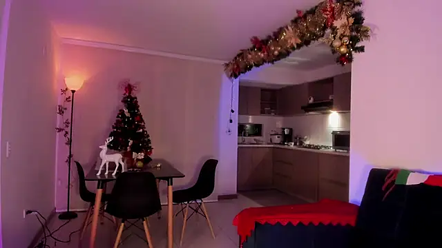 ScarletThompsonx online show from 12-20-25, 05:58