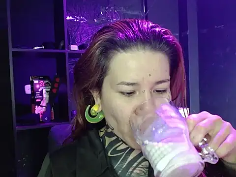 Pandora 9666 online show from 10-23-25, 03:22