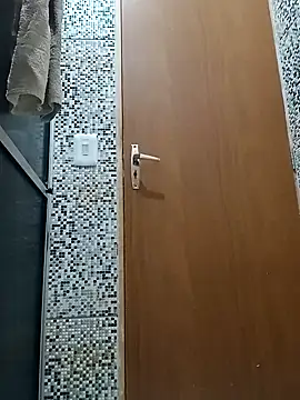 Snapshot of 464a-err chatting on 10-22-25, 03:12 464a-err online show from 10-22-25, 03:12