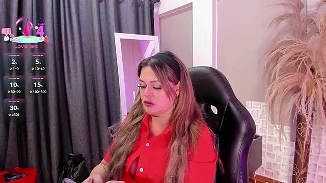 Snapshot of siamilff chatting on 03-22-25, 03:30 siamilff online show from 03-22-25, 03:30