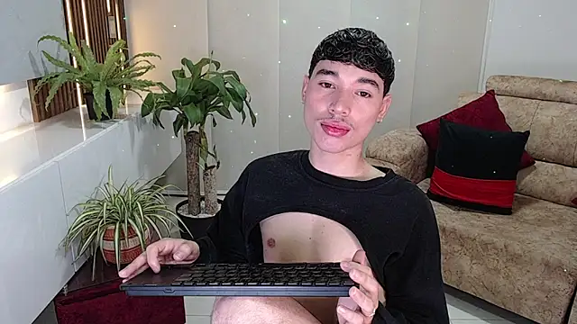 Snapshot of cod_dolll chatting on 09-24-25, 11:30 cod dolll online show from 09-24-25, 11:30