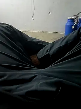 Snapshot of Delhi_BoyBigcock chatting on 03-12-25, 02:01 Delhi BoyBigcock online show from 03-12-25, 02:01