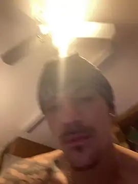 Snapshot of Polaroid_White chatting on 11-03-25, 07:26 Polaroid White online show from 11-03-25, 07:26