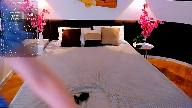 Snapshot of Amber_Rogers chatting on 03-10-26, 06:40 Amber Rogers online show from 03-10-26, 06:40