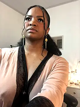 Snapshot of ValerieBlakee chatting on 10-05-25, 12:25 ValerieBlakee online show from 10-05-25, 12:25