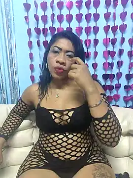 Snapshot of Tocameamor chatting on 02-27-25, 01:16 Tocameamor online show from 02-27-25, 01:16