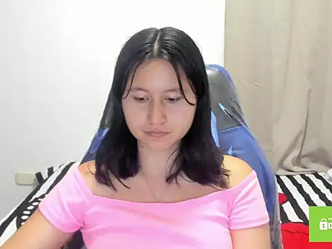 xoxo kiitty online show from 10-08-25, 03:37