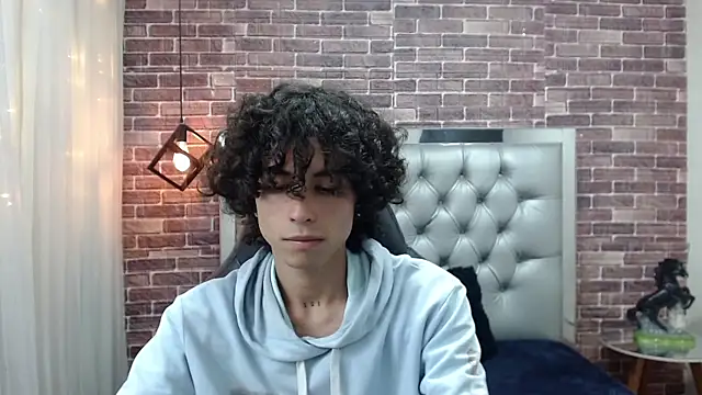 andres ocasio online show from 03-01-25, 04:33