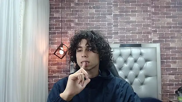 andres ocasio online show from 03-04-25, 01:06