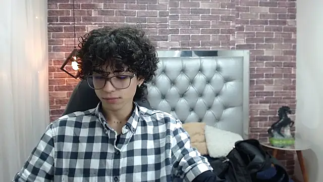 andres ocasio online show from 03-12-25, 01:08