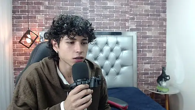 andres ocasio online show from 03-21-25, 01:45