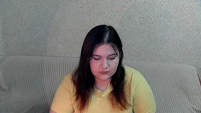 Snapshot of rachelwild chatting on 10-22-25, 05:13 rachelwild online show from 10-22-25, 05:13