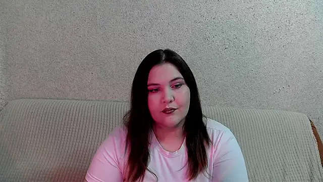 Snapshot of rachelwild chatting on 11-04-25, 12:10 rachelwild online show from 11-04-25, 12:10