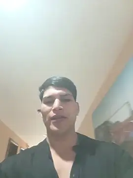 MaxxxSteil online show from 10-04-25, 01:53