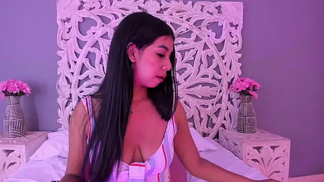 AnnieGibbyns online show from 06-24-26, 08:30