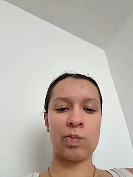 Snapshot of Soy_Sara7 chatting on 01-06-26, 02:10 Soy Sara7 online show from 01-06-26, 02:10