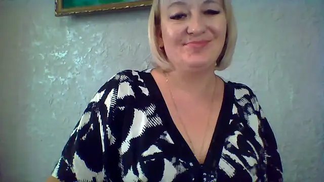 ArielXLoveresss online show from 10-30-25, 11:11