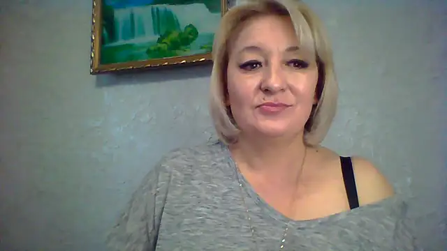 ArielXLoveresss online show from 10-31-25, 08:15