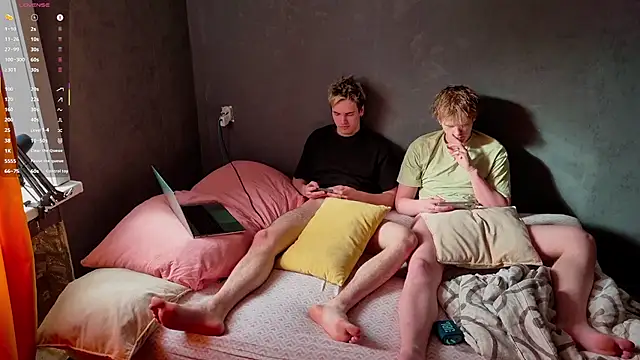 TaylerSigma online show from 03-04-25, 04:17