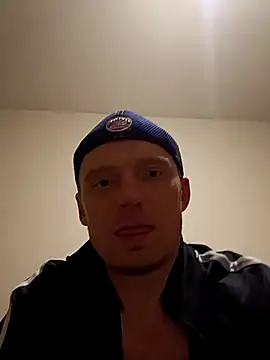 Snapshot of great_feeling chatting on 03-16-26, 03:12 great feeling online show from 03-16-26, 03:12