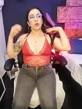 Bella williamss  online show from 03-05-25, 11:38