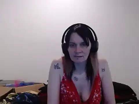 Hotmodel1984 online show from 05-21-26, 06:26