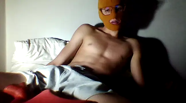 Snapshot of DaGP222 chatting on 03-12-25, 05:02 DaGP222 online show from 03-12-25, 05:02