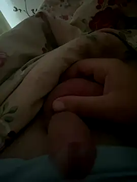 Snapshot of Mike8523 chatting on 09-13-25, 01:00 Mike8523 online show from 09-13-25, 01:00