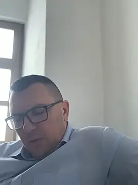 Snapshot of Mike8523 chatting on 01-18-26, 06:50 Mike8523 online show from 01-18-26, 06:50