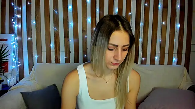 Ellen Ross online show from 02-25-25, 07:20