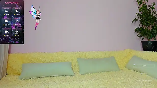 Ellen Ross online show from 09-29-25, 01:11