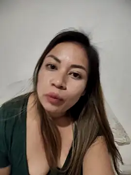 Snapshot of BellaMex89 chatting on 03-14-25, 04:43 BellaMex89 online show from 03-14-25, 04:43