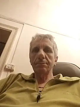 maxdaddy690 online show from 03-10-25, 02:37