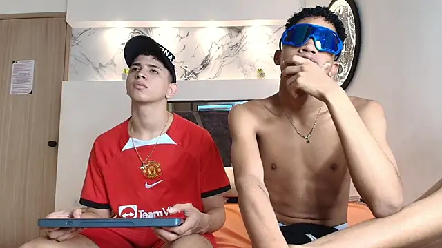 KING OFF BOYS online show from 10-14-25, 01:34