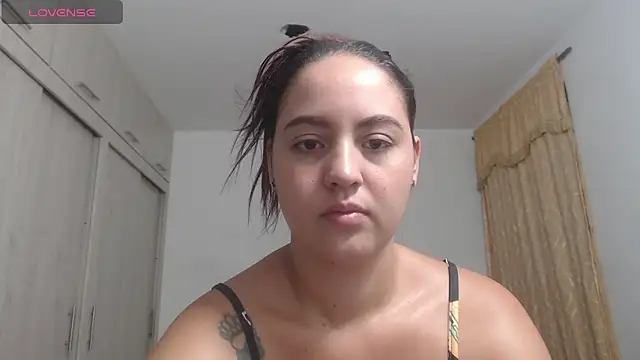 Anthonela Queen online show from 09-18-25, 10:50