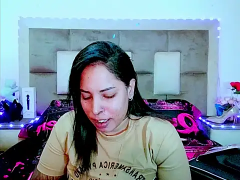 indiantopaz694u online show from 06-23-26, 06:33