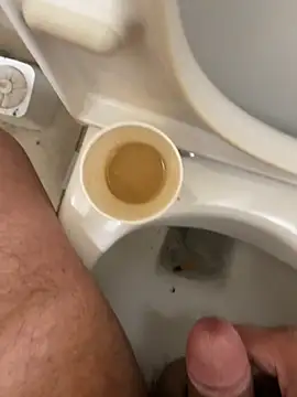 Alexander18edd online show from 11-21-25, 01:32