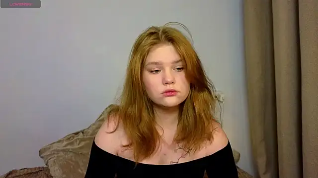 Snapshot of LaseyMoon chatting on 02-20-26, 10:49 LaseyMoon online show from 02-20-26, 10:49