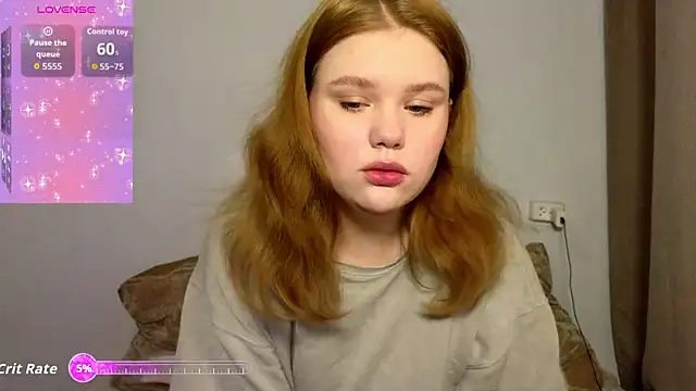 Snapshot of LaseyMoon chatting on 02-26-26, 02:21 LaseyMoon online show from 02-26-26, 02:21