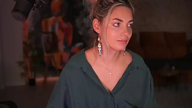  Allie  online show from 11-18-25, 05:56