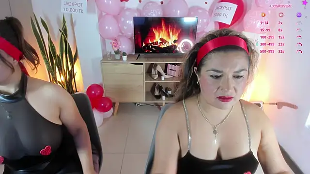 Snapshot of MontserratMarie chatting on 02-13-26, 01:40 MontserratMarie online show from 02-13-26, 01:40