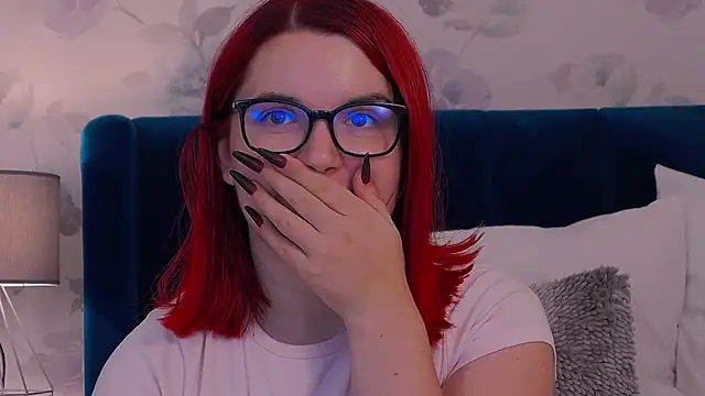 Snapshot of KailyKay chatting on 09-29-25, 06:02 KailyKay online show from 09-29-25, 06:02