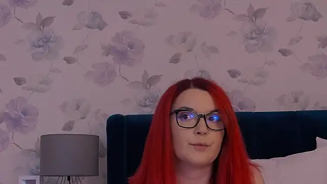 Snapshot of KailyKay chatting on 10-04-25, 06:06 KailyKay online show from 10-04-25, 06:06