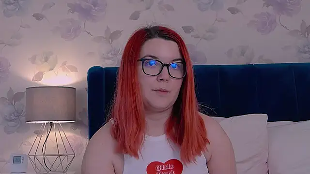 Snapshot of KailyKay chatting on 04-07-26, 06:08 KailyKay online show from 04-07-26, 06:08
